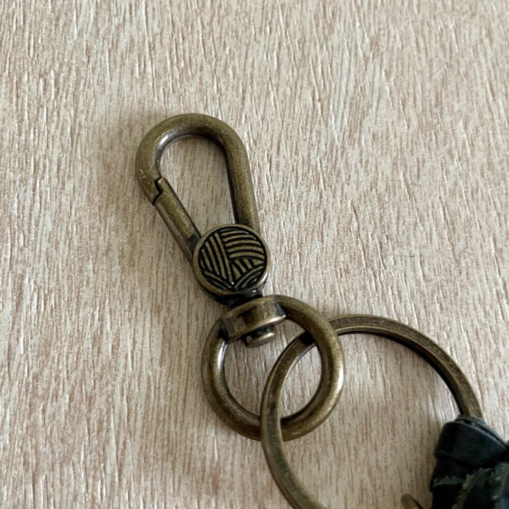 The Sak Feather Tassle Charm - Picture 4 of 5